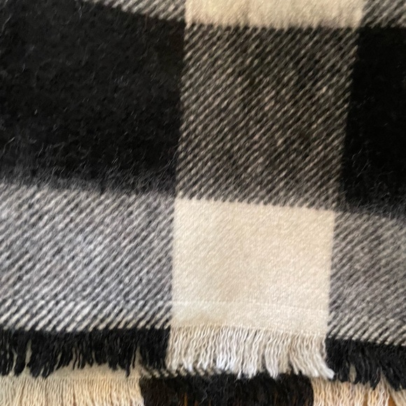 Phenix Oversized Checked Scarf - Picture 8 of 12